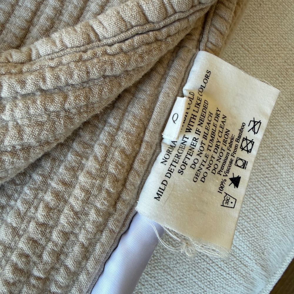 Cozy Earth Bamboo Quilted Coverlet Queen Driftwood Ribbed Bedding Blanket - Picture 5 of 7
